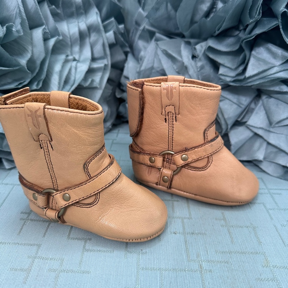 Frye Leather Crib Shoes Infant Size 3 Months Tan Harness Booties